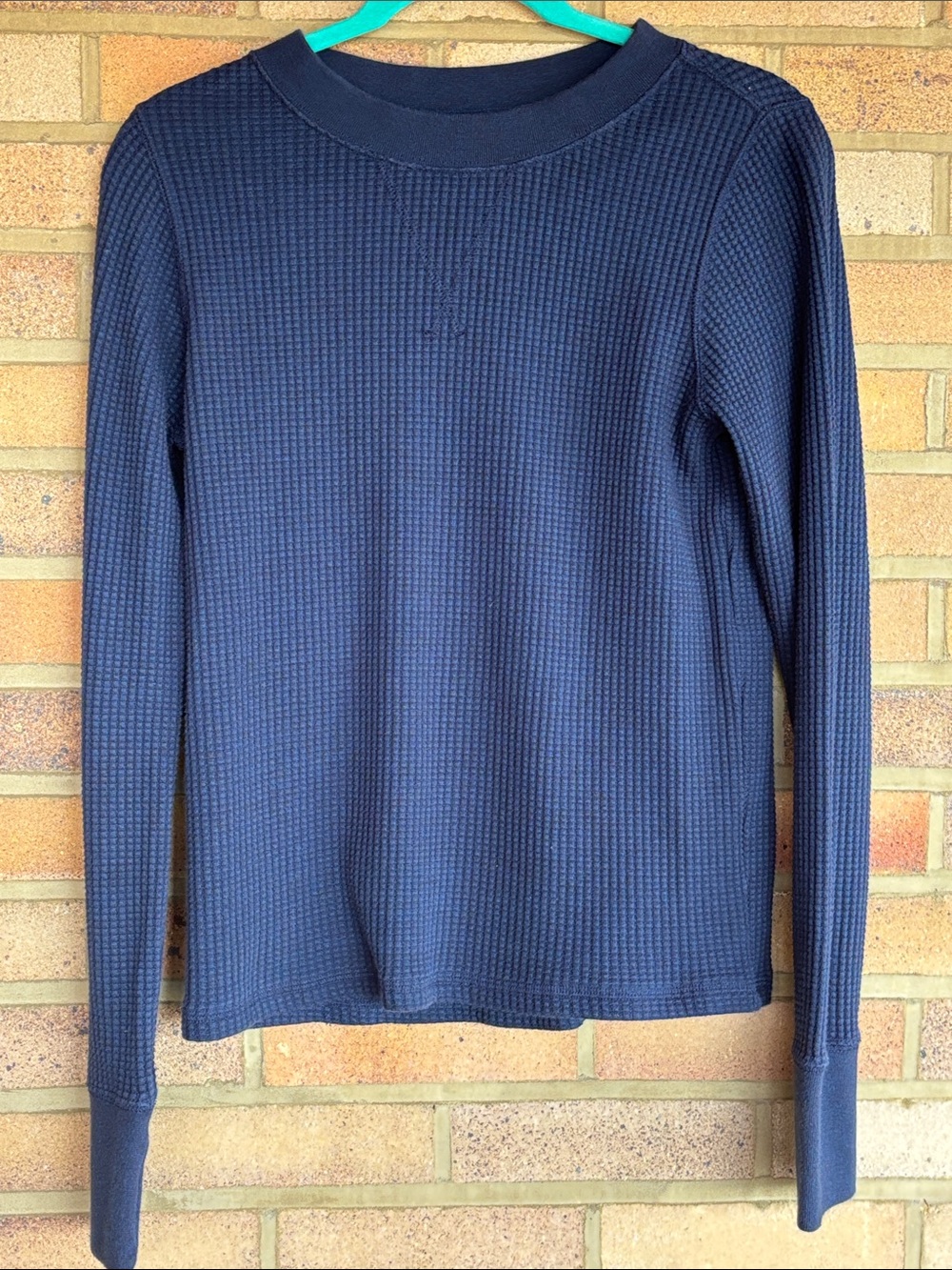 Faherty Women’s  Navy Cotton Blend Thermal Waffle Knit Crewneck Top M